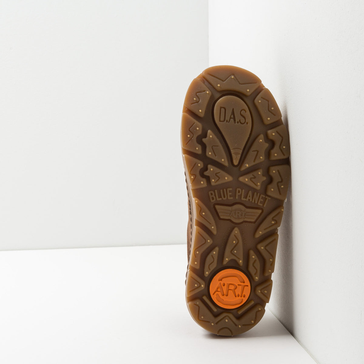 gid://shopify/Product/16171434737996_3