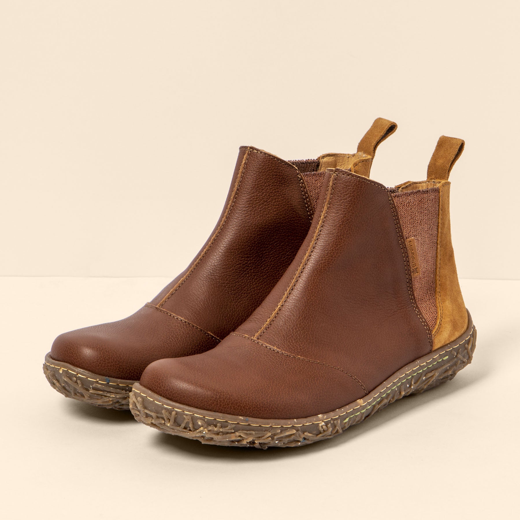 gid://shopify/Product/15700265075020_5