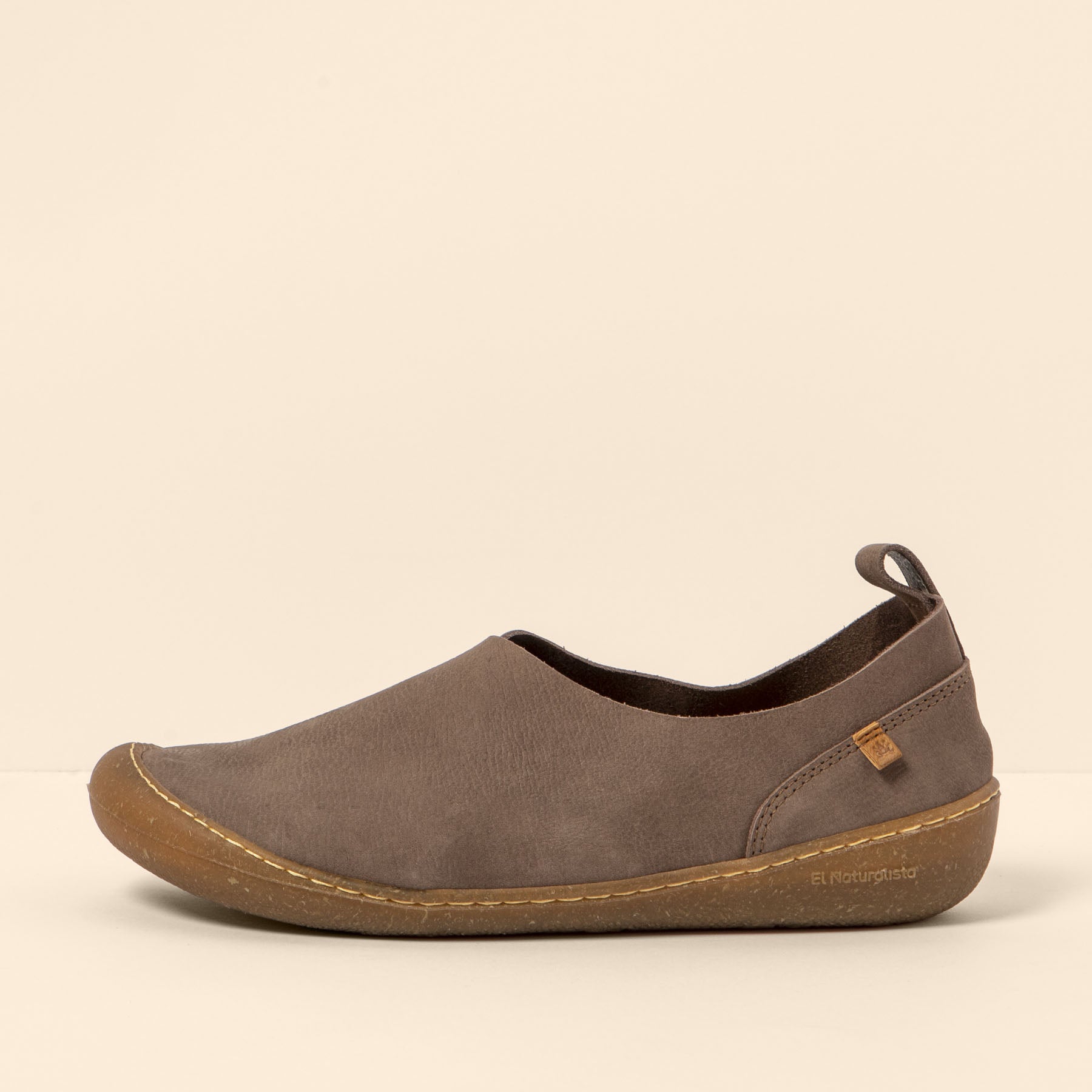 gid://shopify/Product/15700053852492_4
