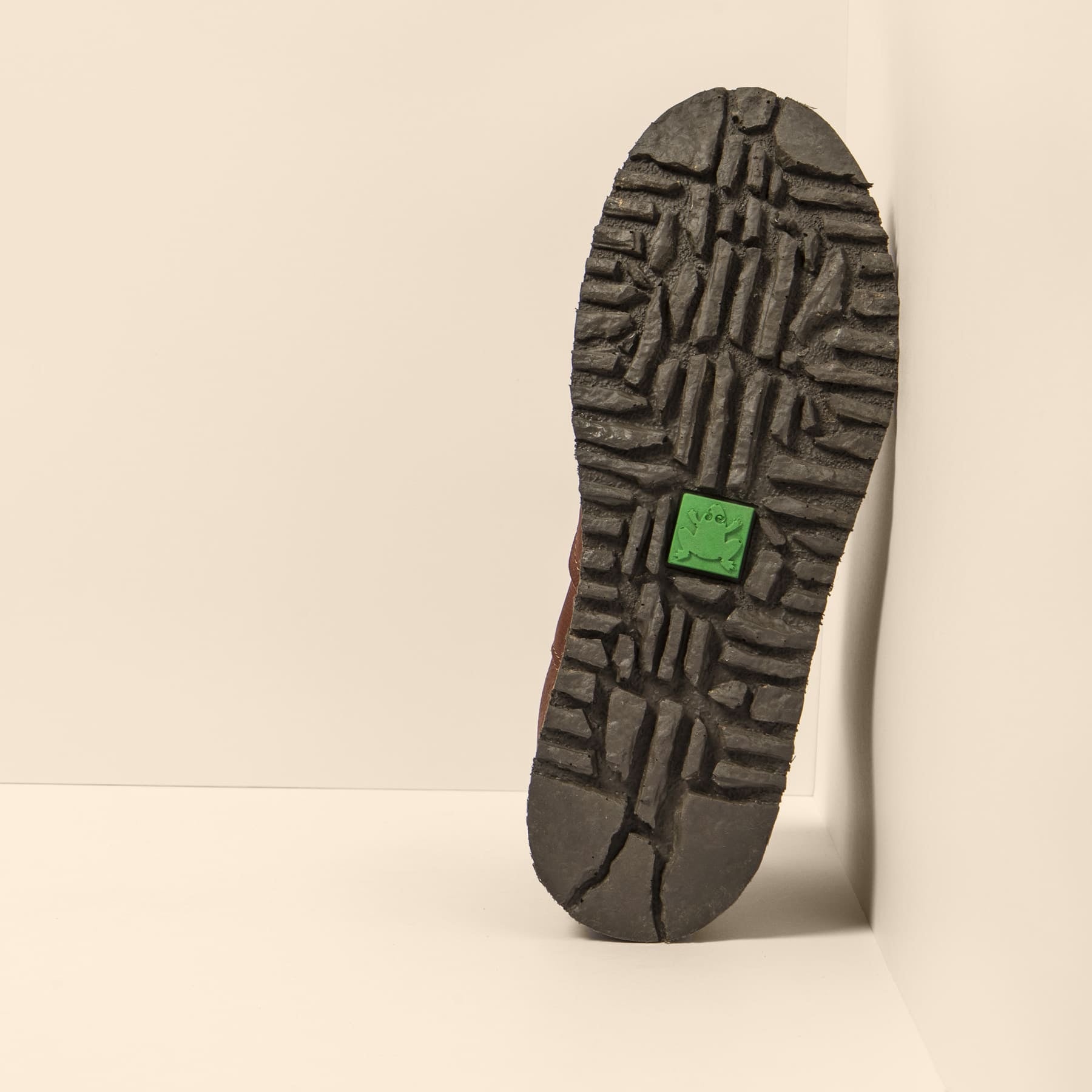 gid://shopify/Product/15700027048268_6