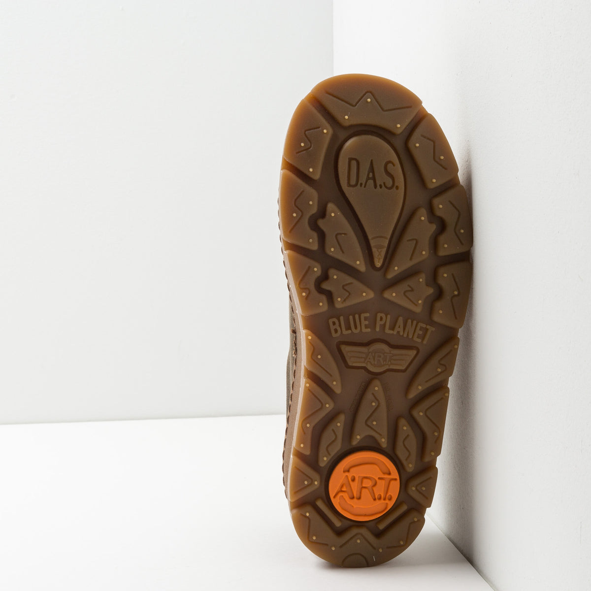 gid://shopify/Product/16171437818188_3