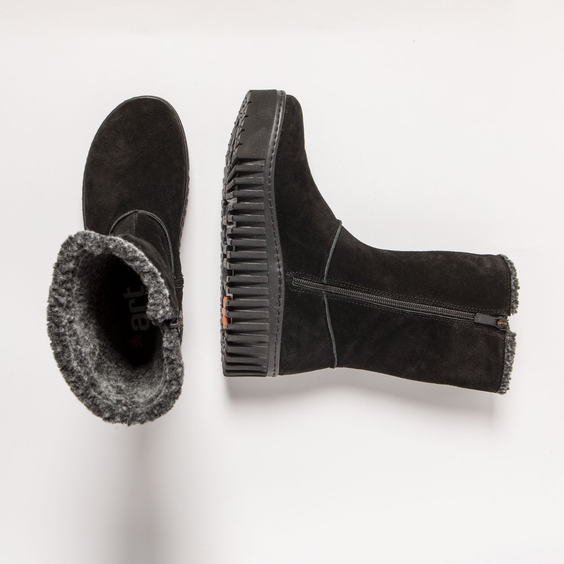 gid://shopify/Product/15785718153548_7