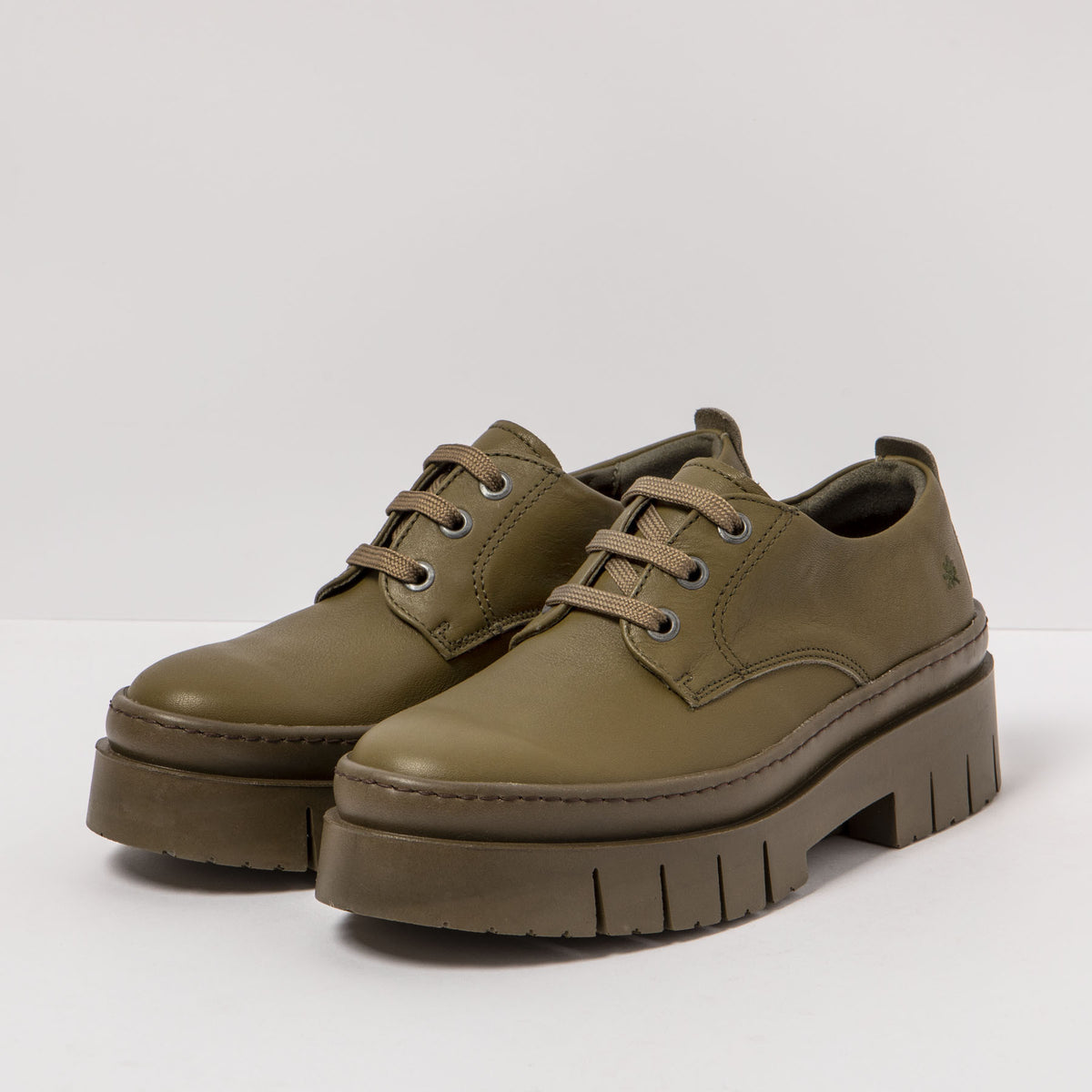 gid://shopify/Product/16171597070668_2