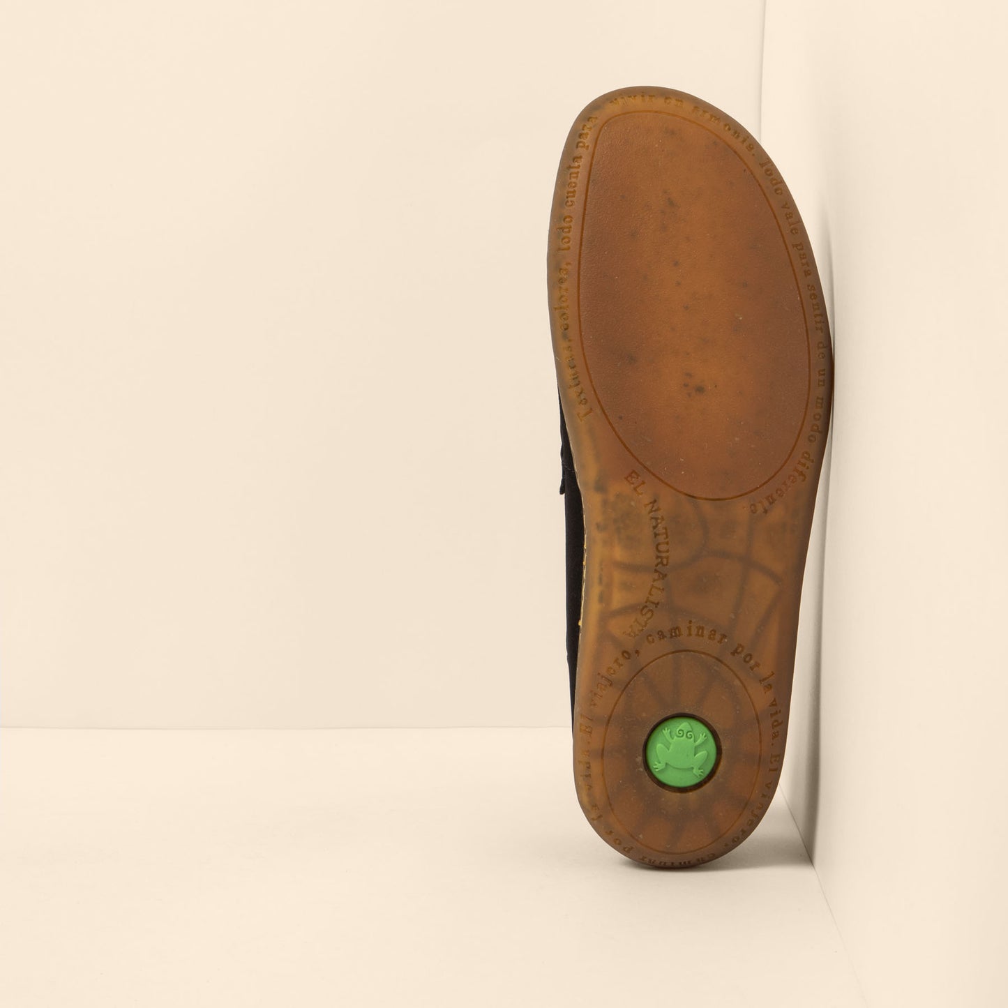 gid://shopify/Product/15700355842380_3