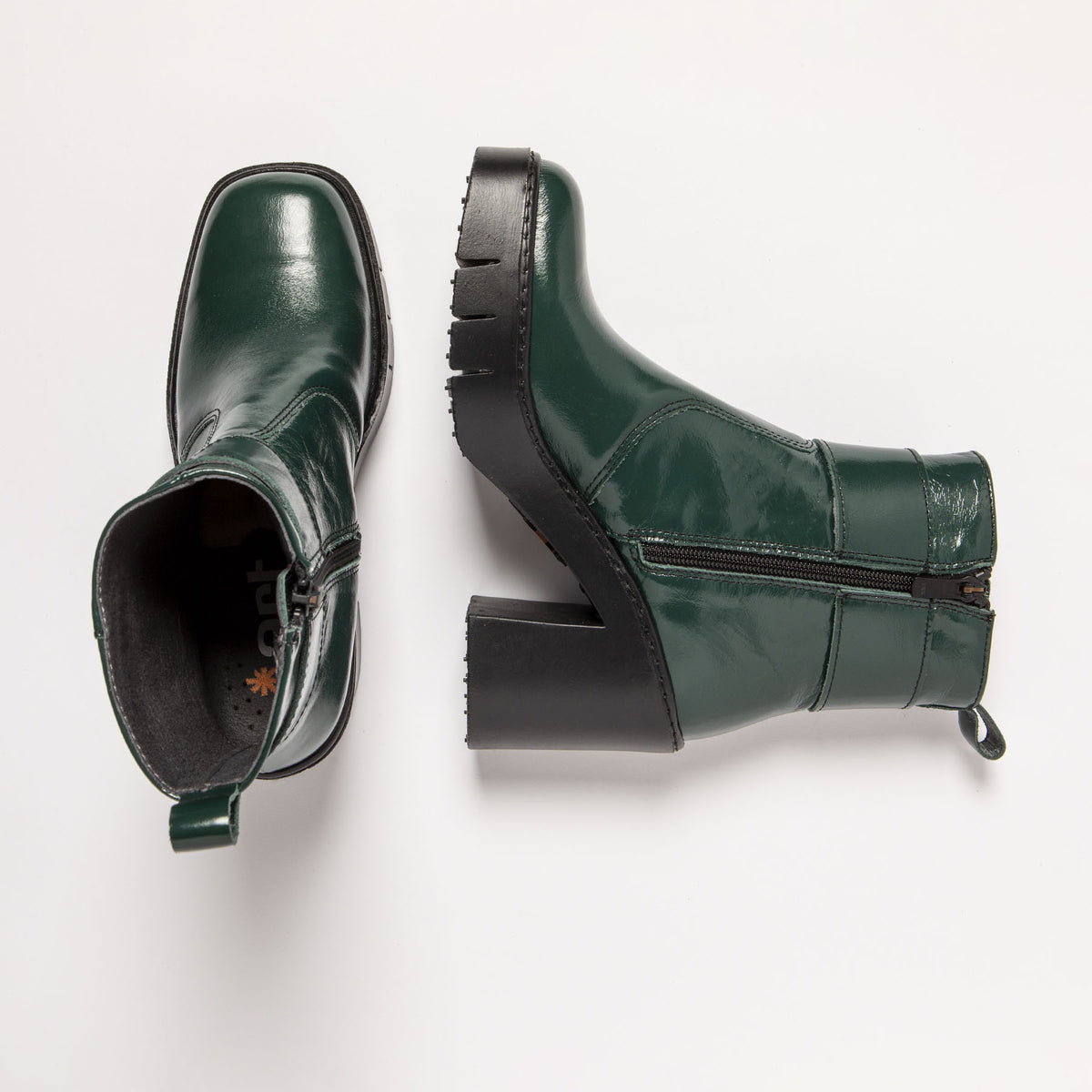 gid://shopify/Product/16171867046220_7