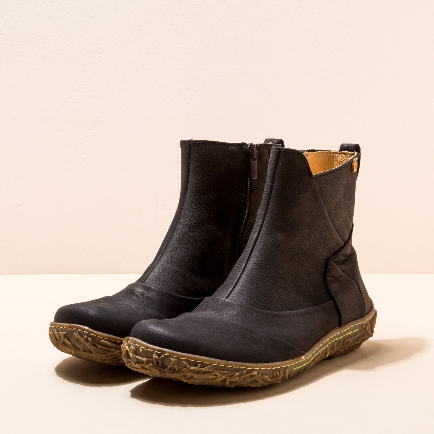 gid://shopify/Product/15791470149964_2