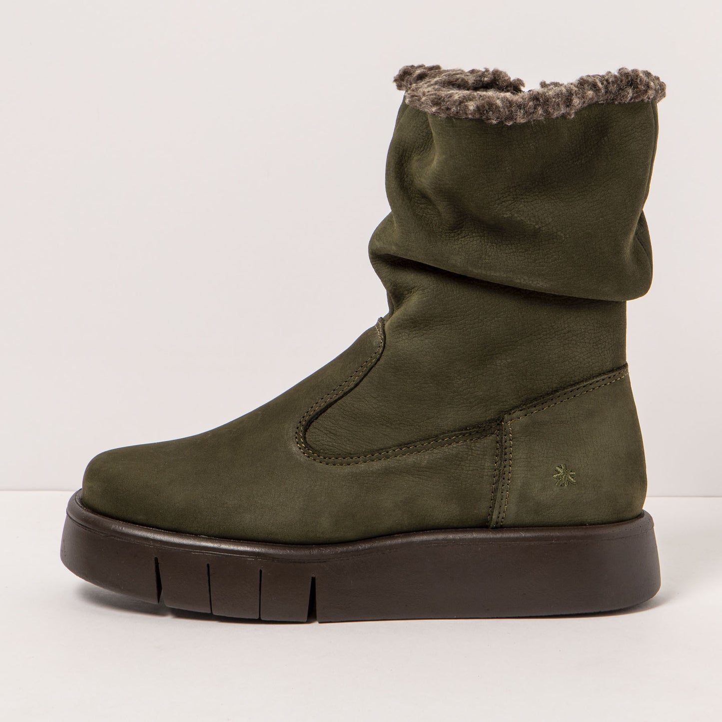 gid://shopify/Product/15785700655436_1