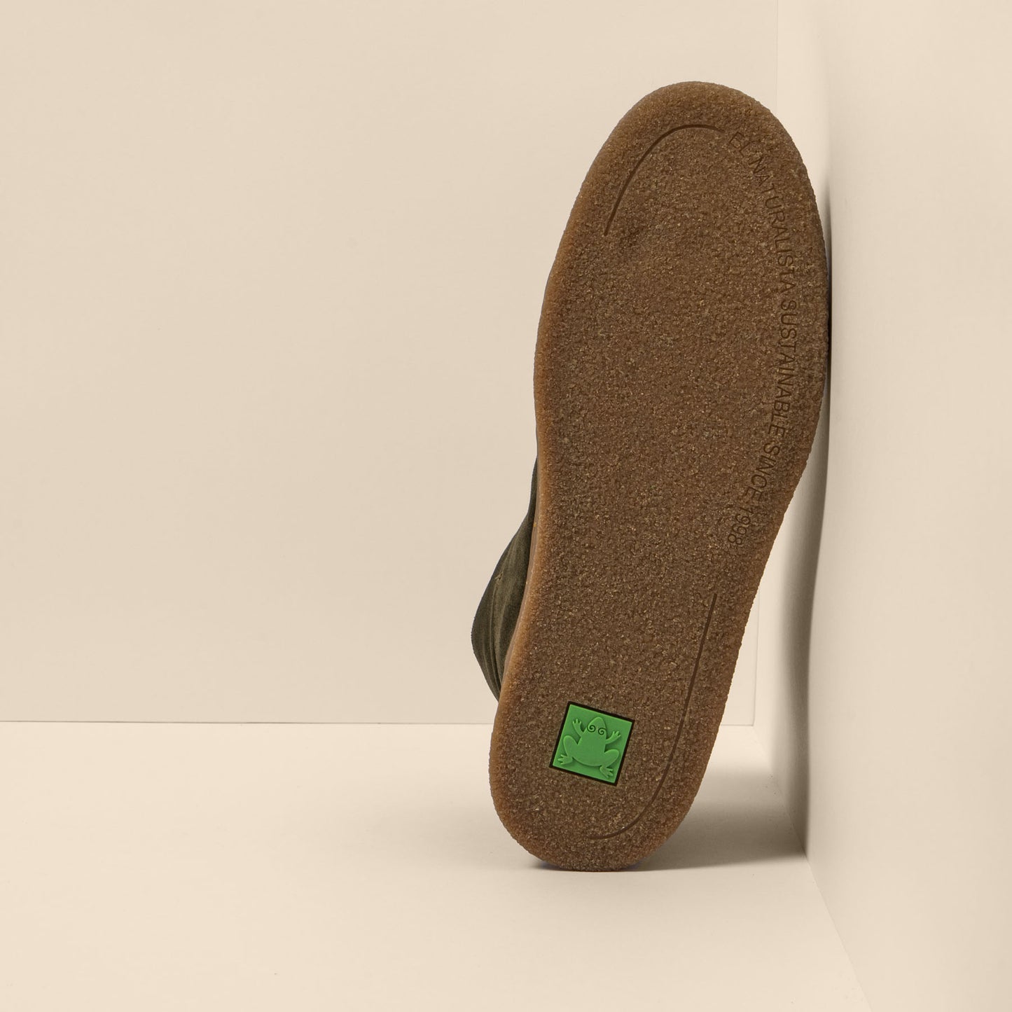 gid://shopify/Product/15700102938956_6