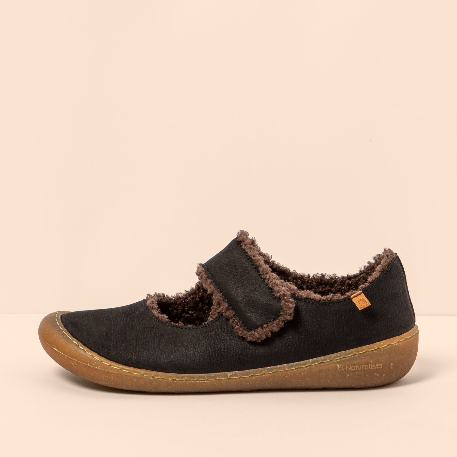 gid://shopify/Product/15700857422156_1