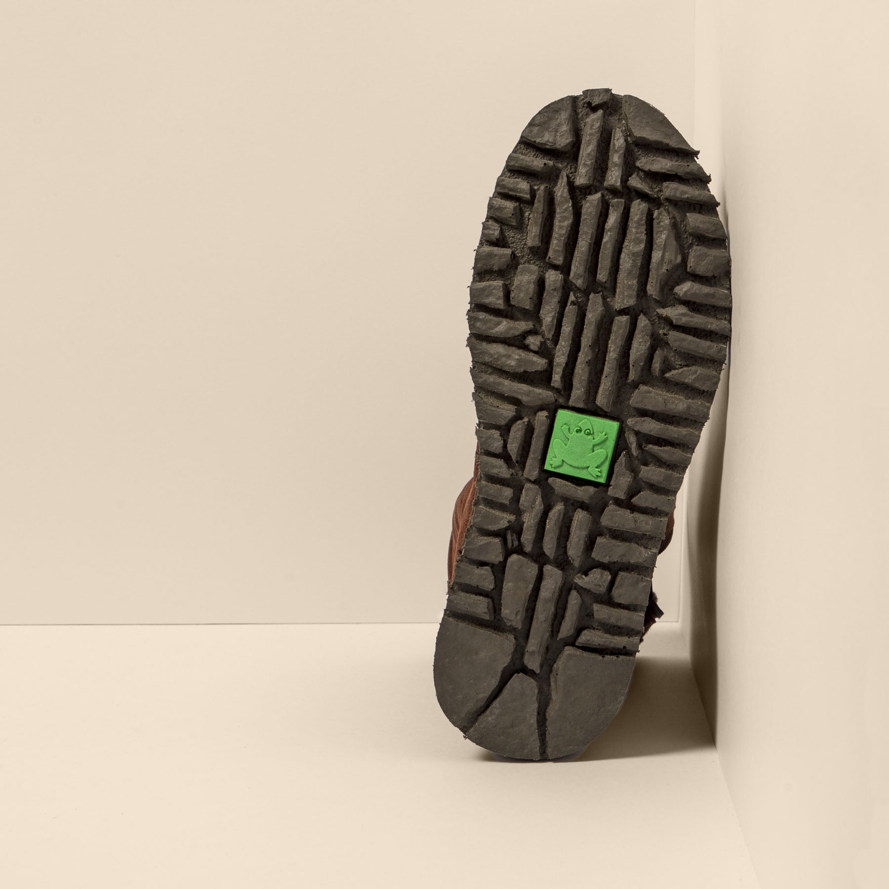 gid://shopify/Product/15700029505868_6