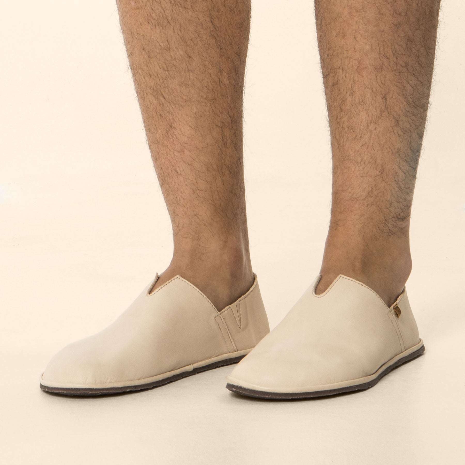 gid://shopify/Product/15700422754636_2