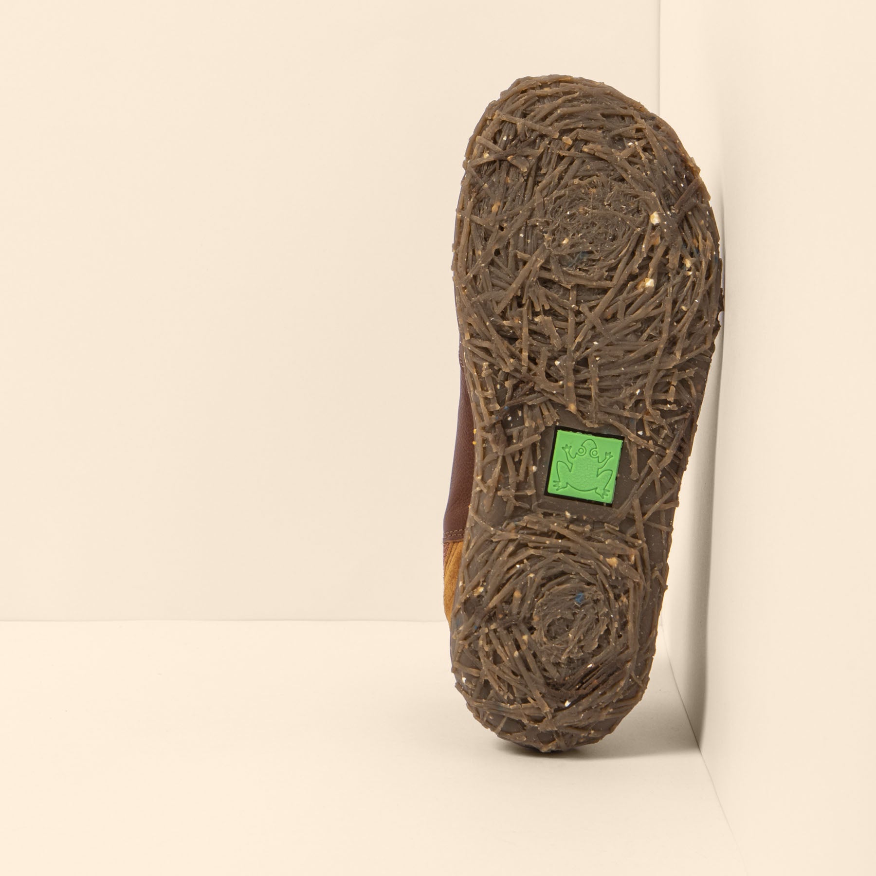 gid://shopify/Product/15700265075020_6