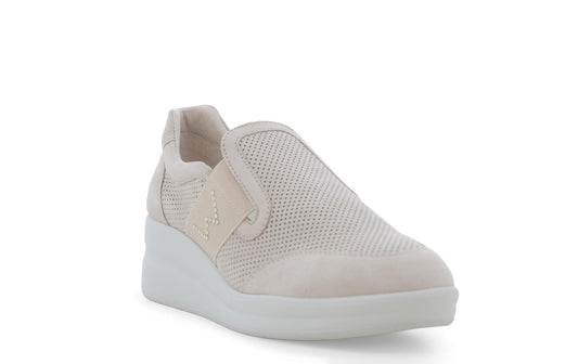 gid://shopify/Product/15685812715852_2