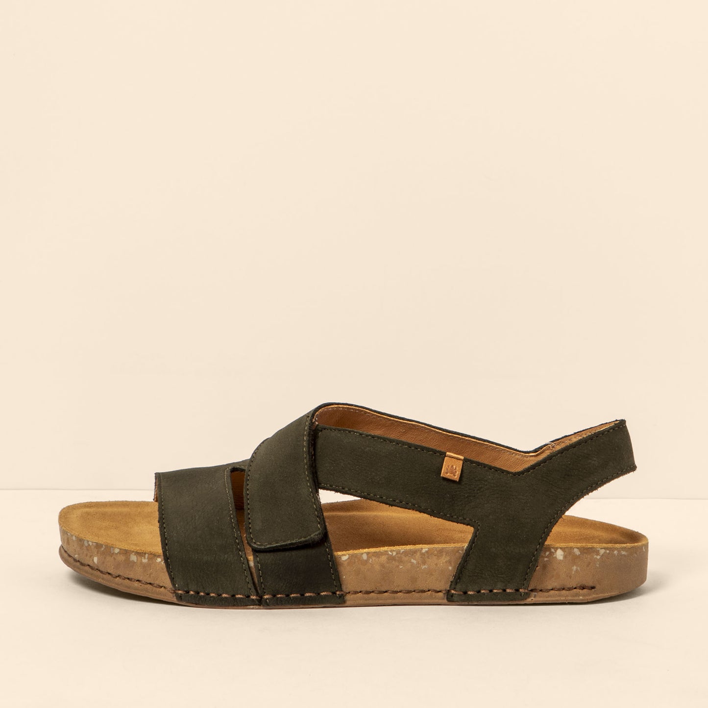gid://shopify/Product/15700500382028_1