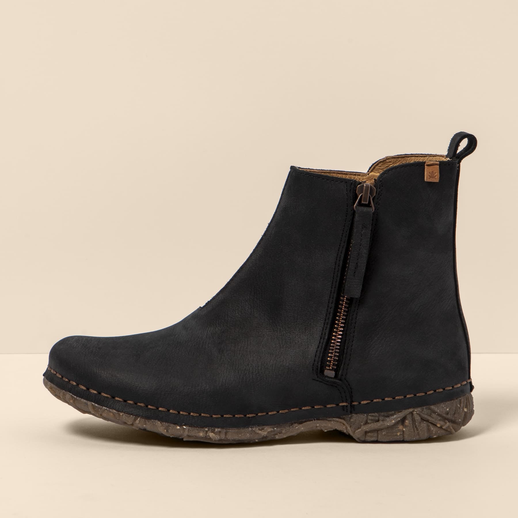 gid://shopify/Product/15699999785292_1