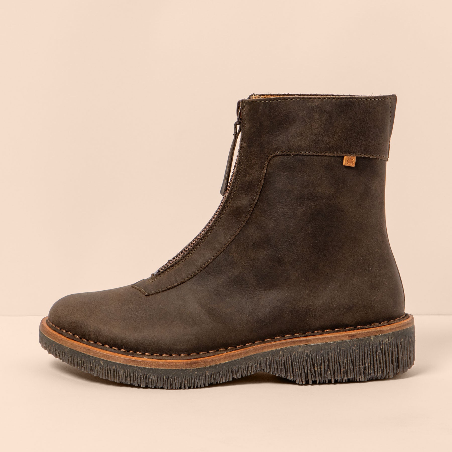 gid://shopify/Product/15700827341132_1