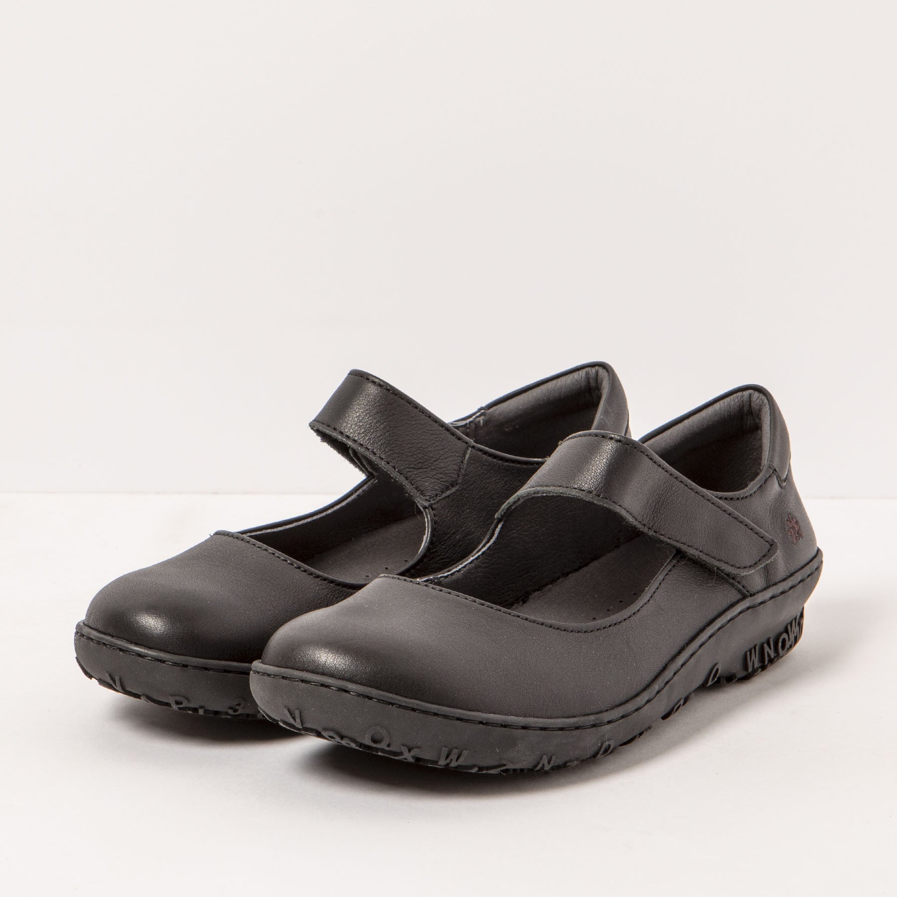 gid://shopify/Product/15785710682444_5