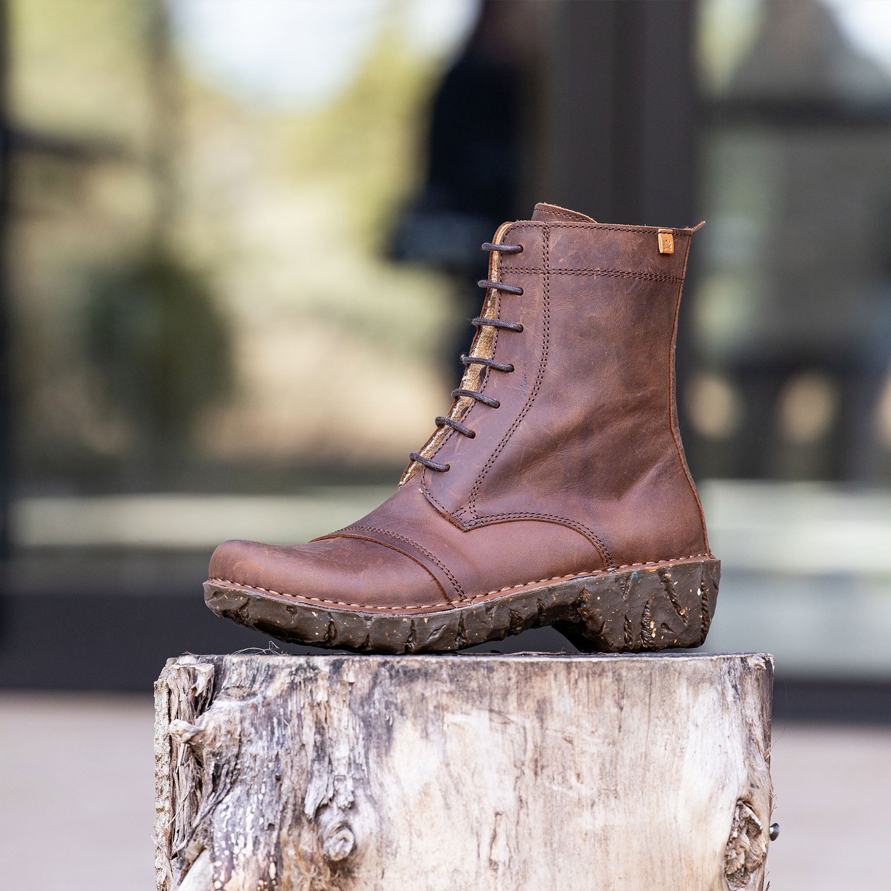 gid://shopify/Product/15700921778508_7