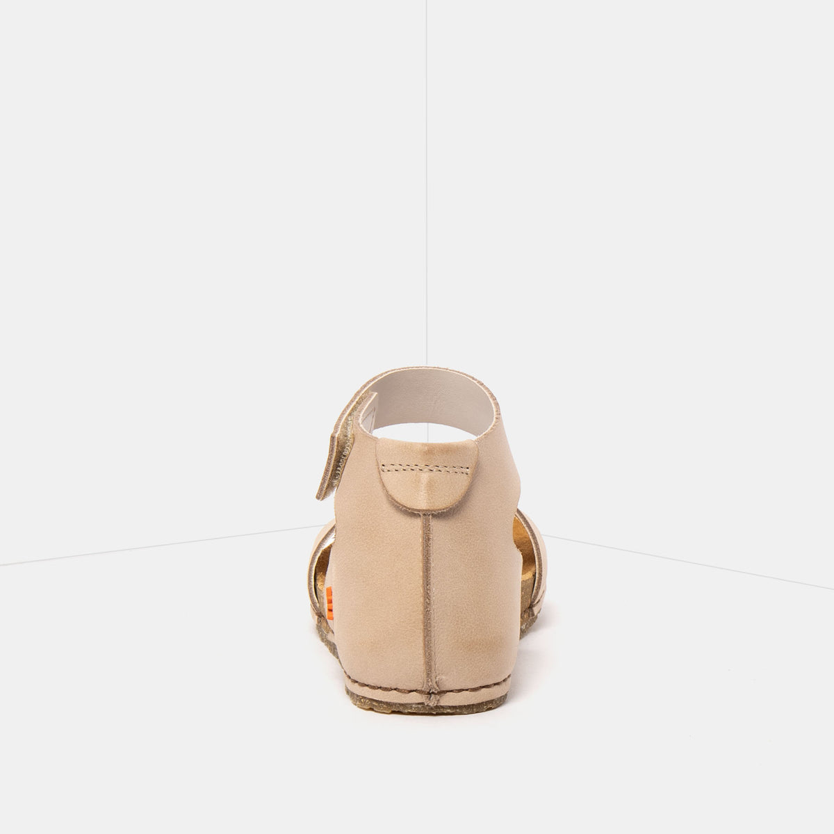 gid://shopify/Product/16172847661388_5