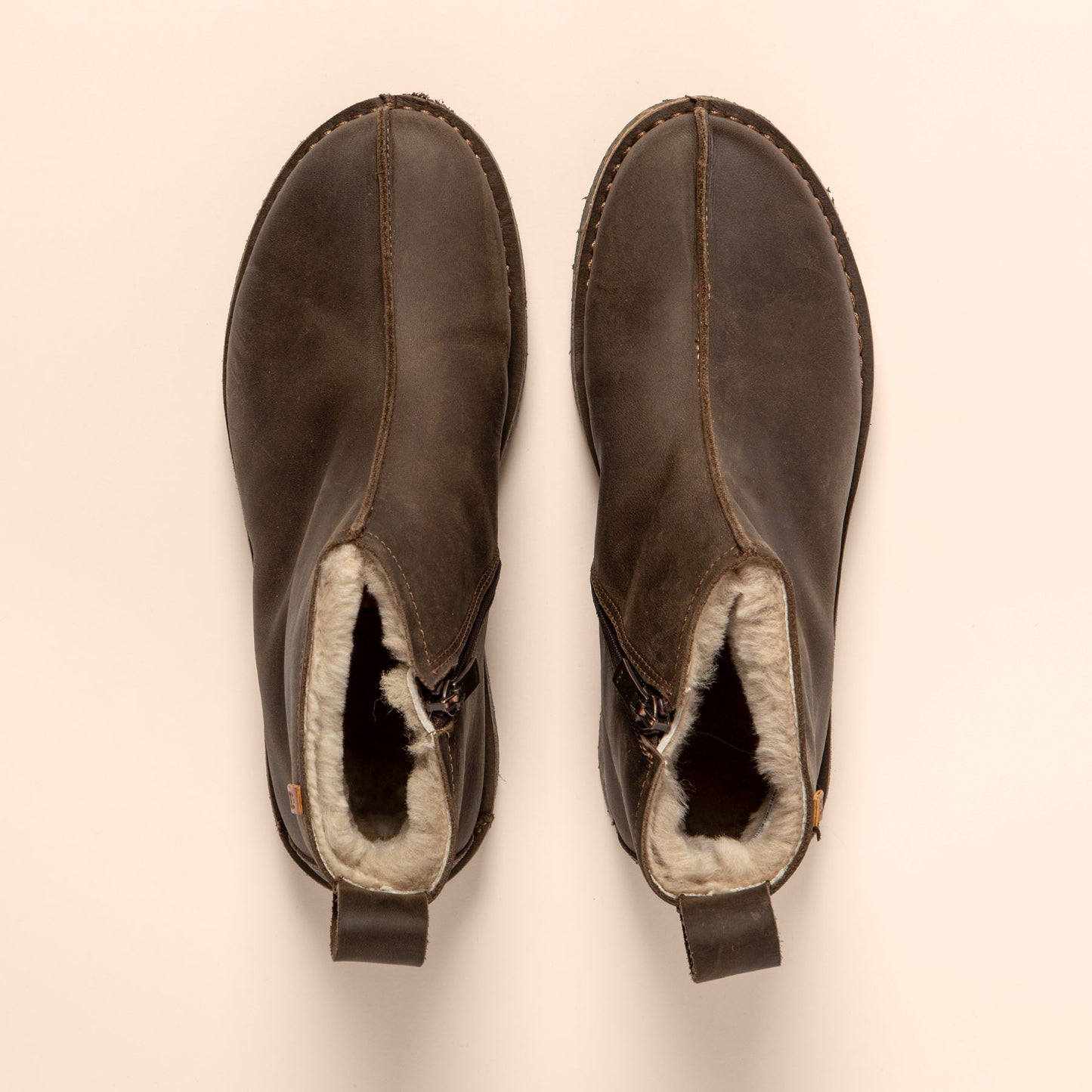 gid://shopify/Product/15700854505804_4