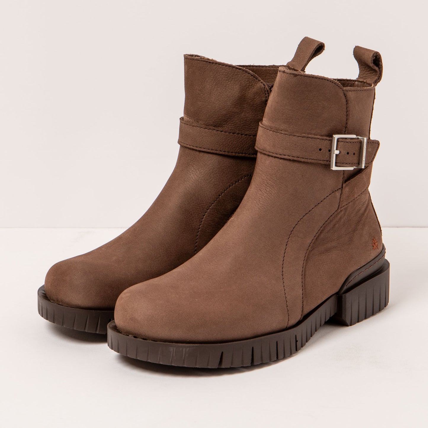 gid://shopify/Product/15694279573836_2