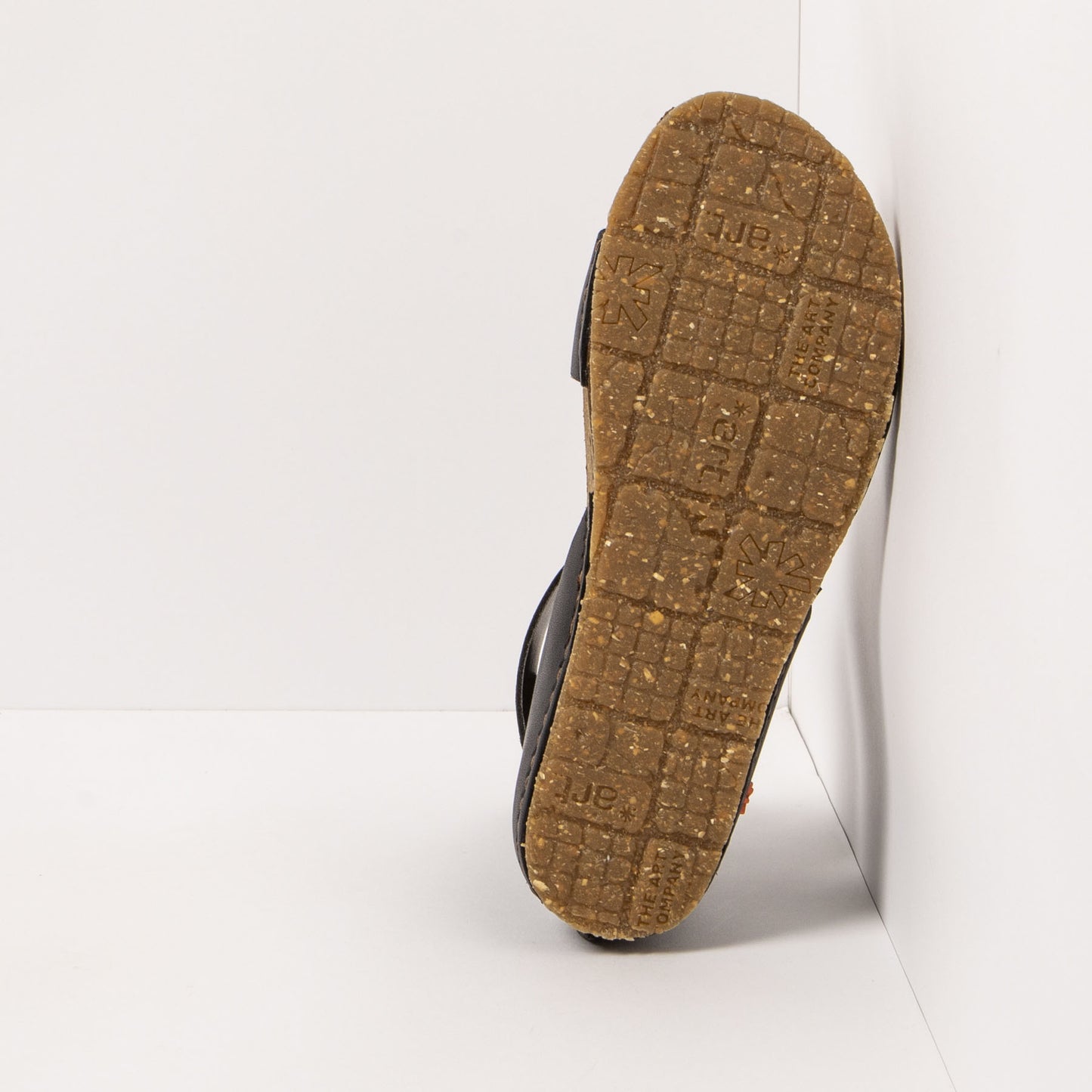 gid://shopify/Product/15785674047820_6