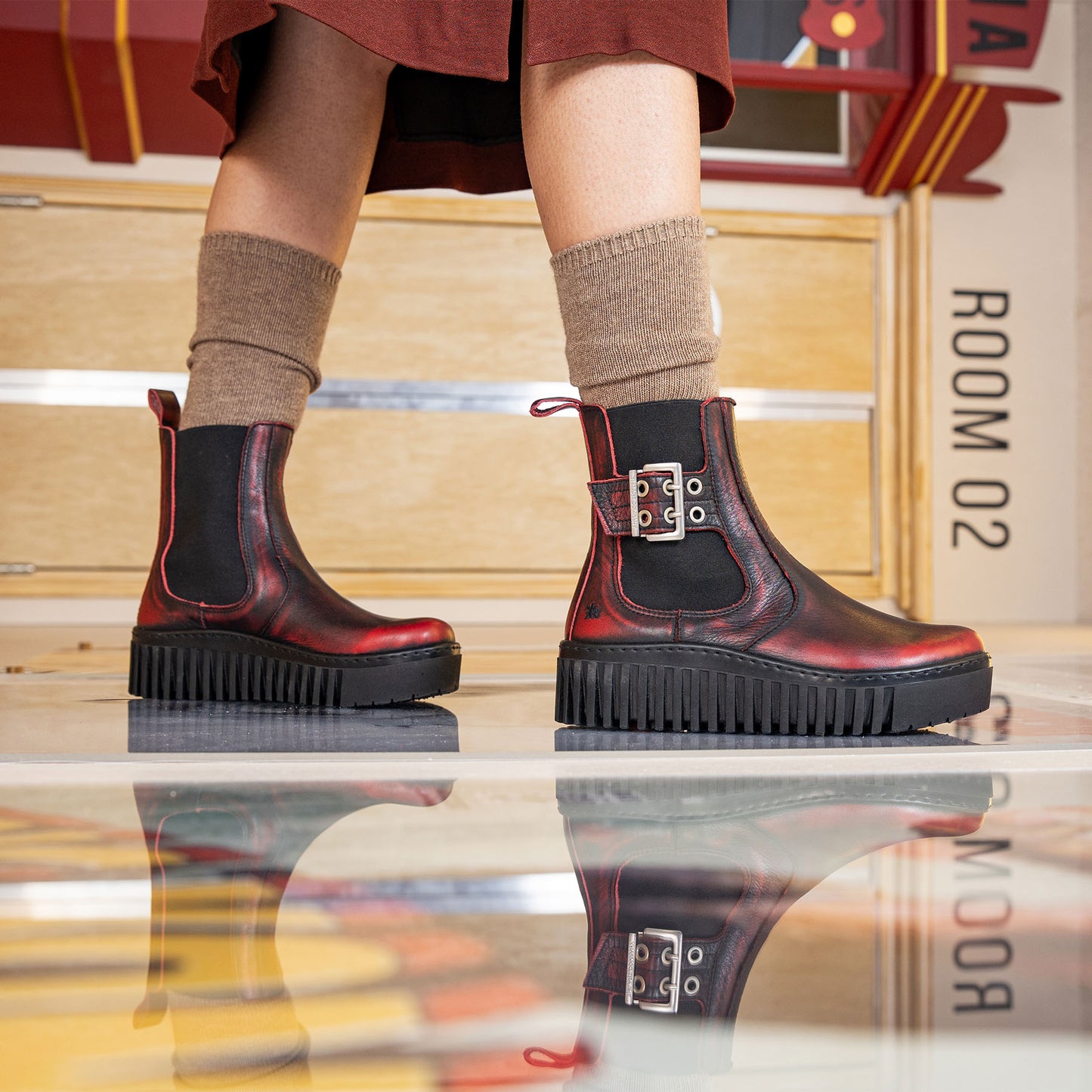 gid://shopify/Product/15693998162252_6