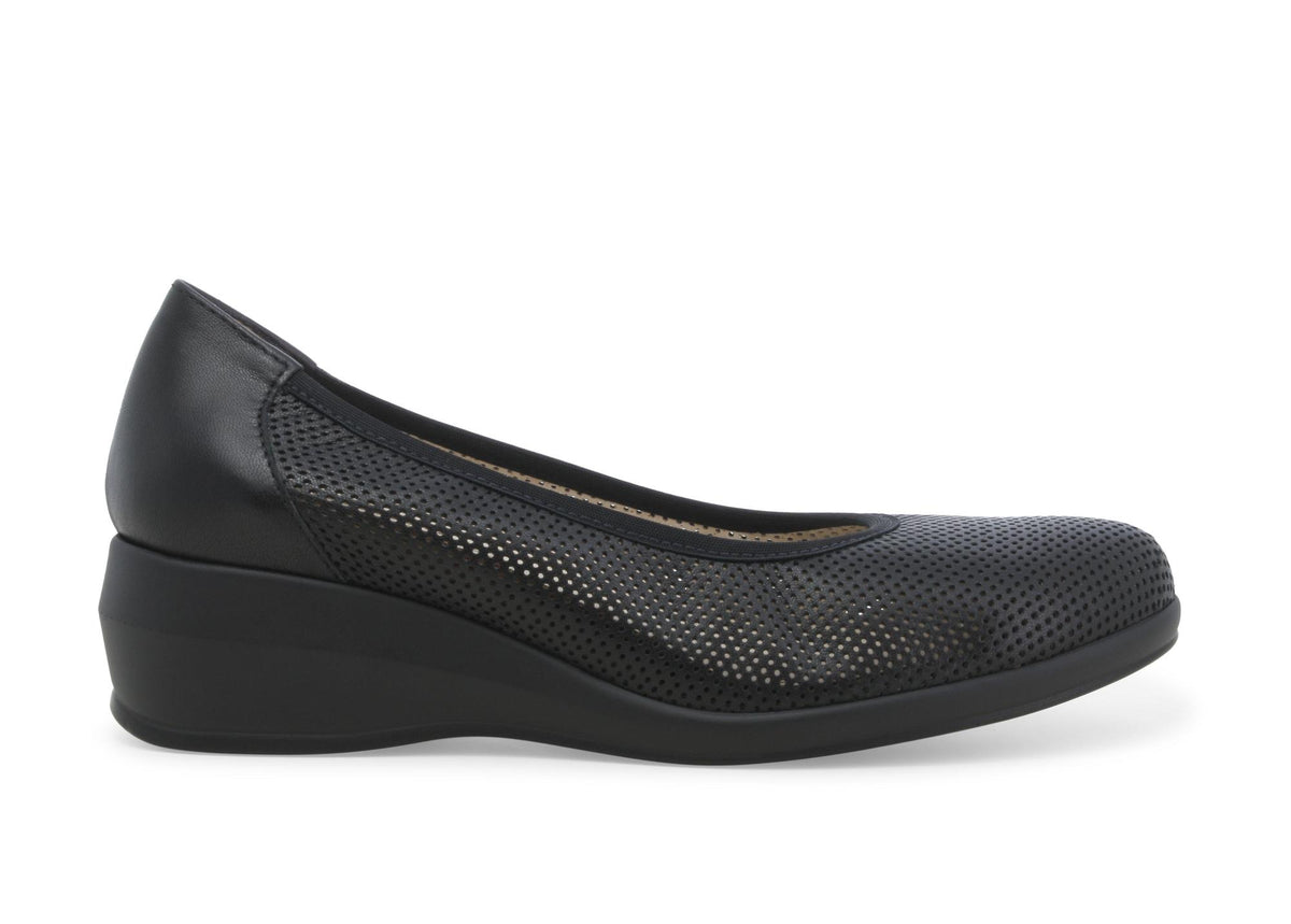 gid://shopify/Product/15685837029708_1