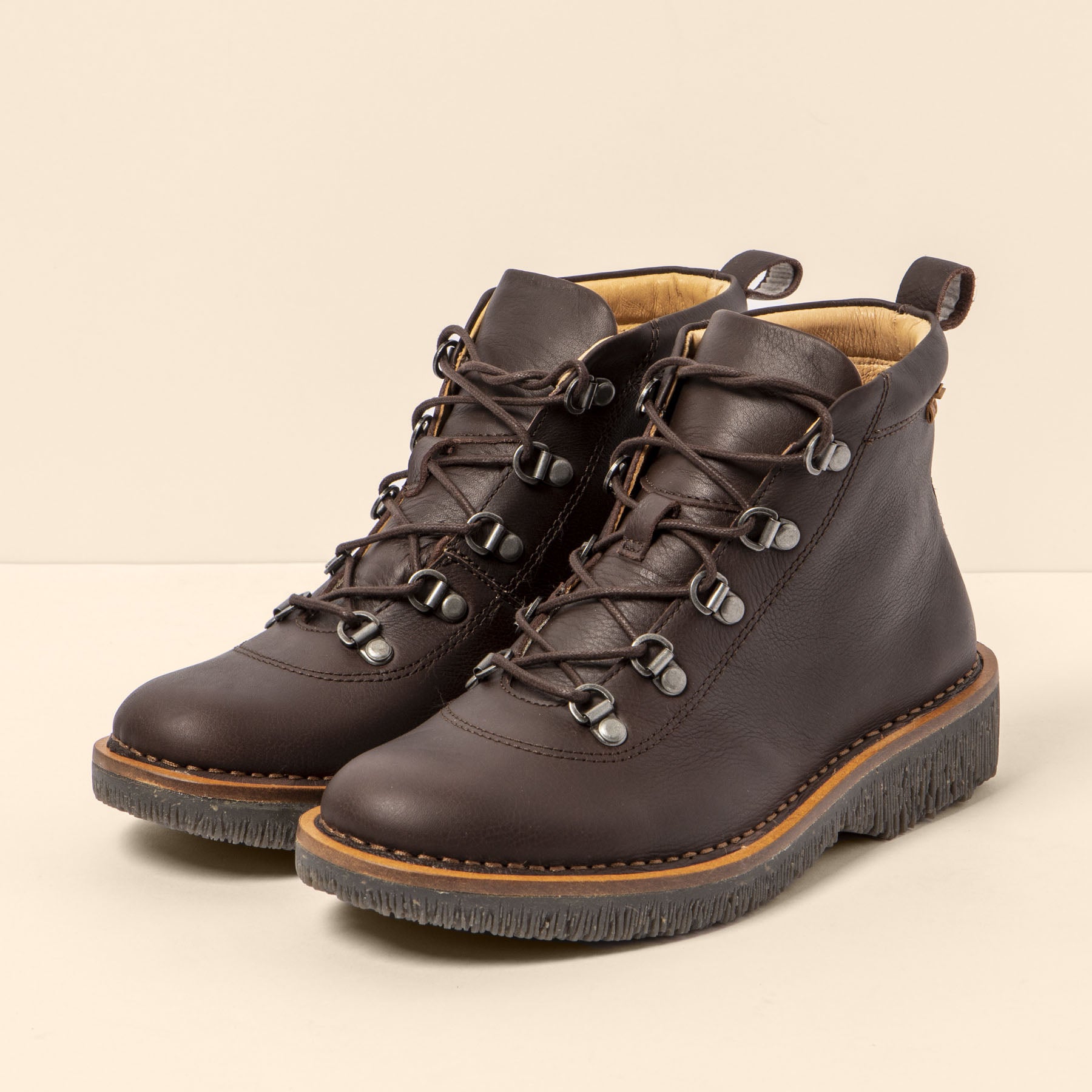 gid://shopify/Product/15700013875532_2