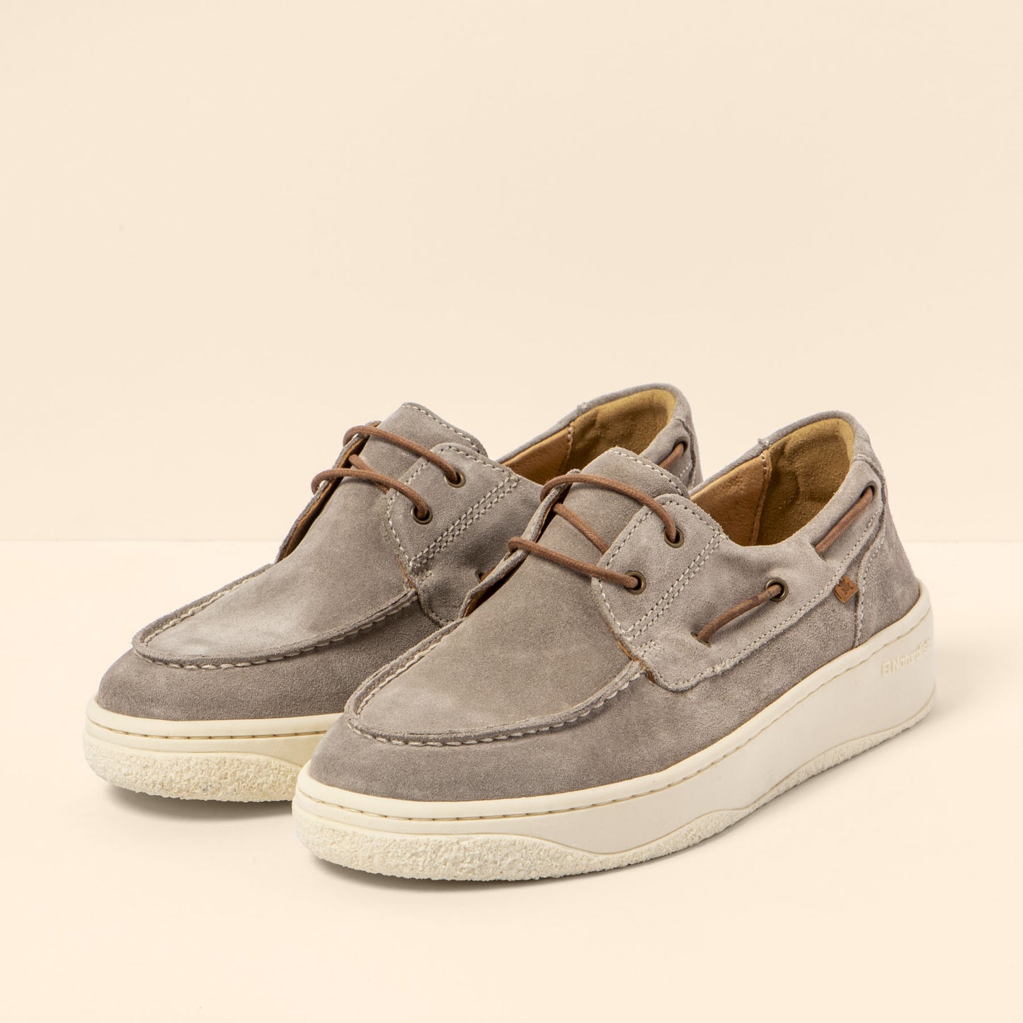 gid://shopify/Product/15700110180684_2
