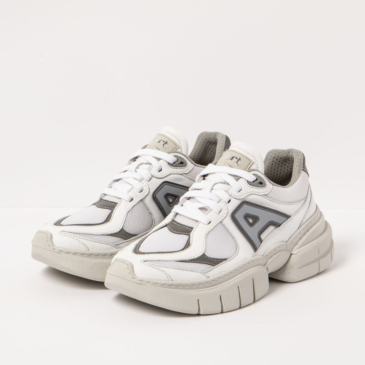 gid://shopify/Product/16171395449164_5