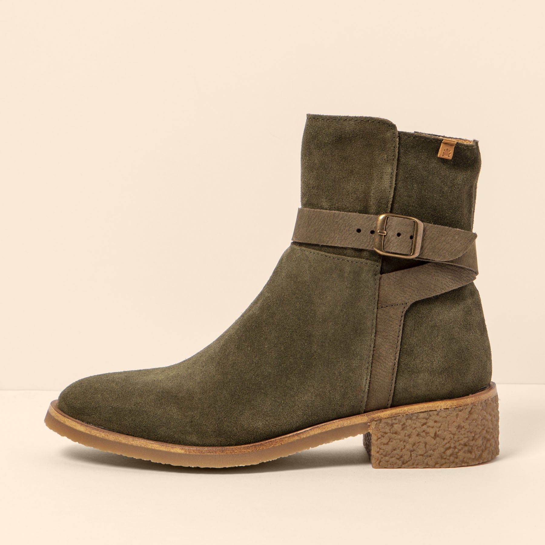 gid://shopify/Product/15700159234380_4