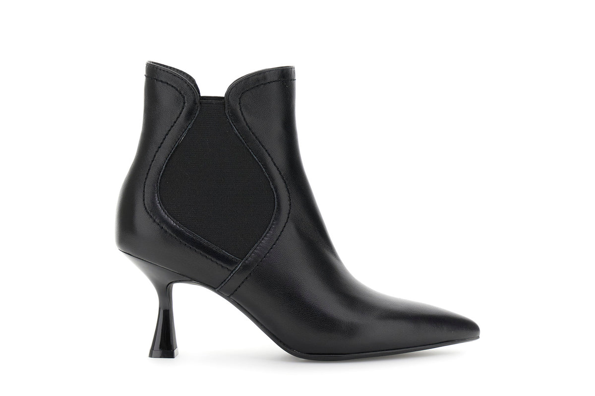 gid://shopify/Product/16122178077004_58874762559820