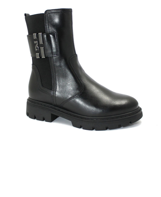 gid://shopify/Product/15740141306188_1