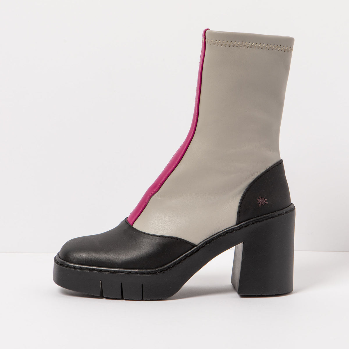 gid://shopify/Product/16171767103820_4