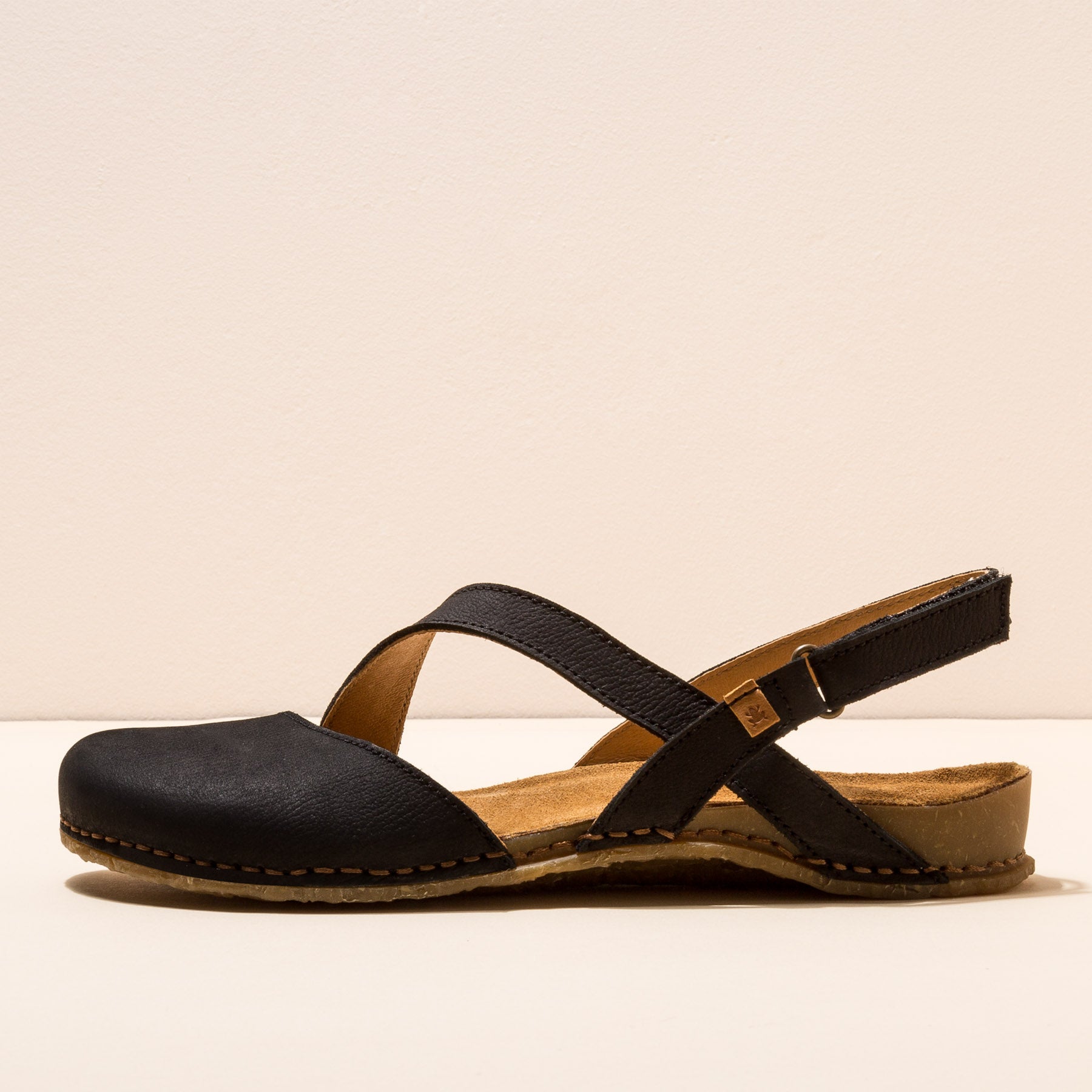 gid://shopify/Product/15791573205324_1