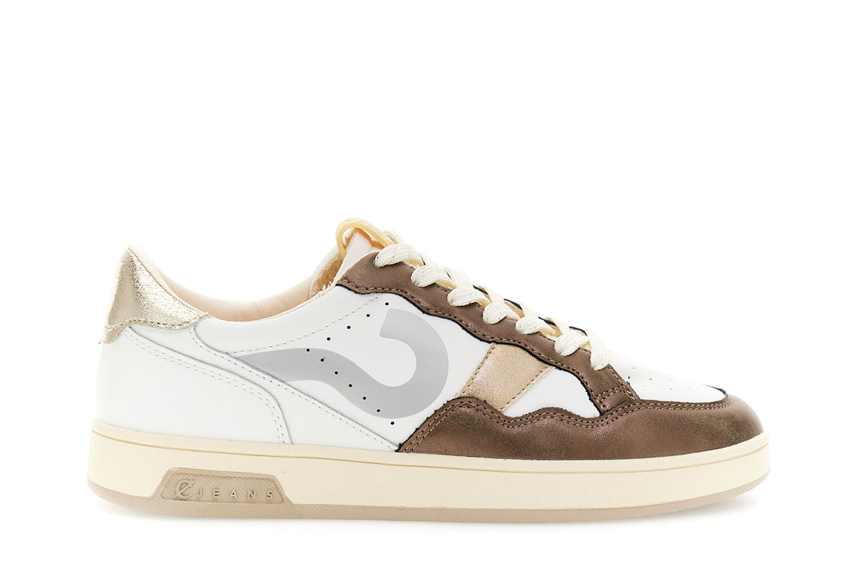 gid://shopify/Product/16175842394444_1