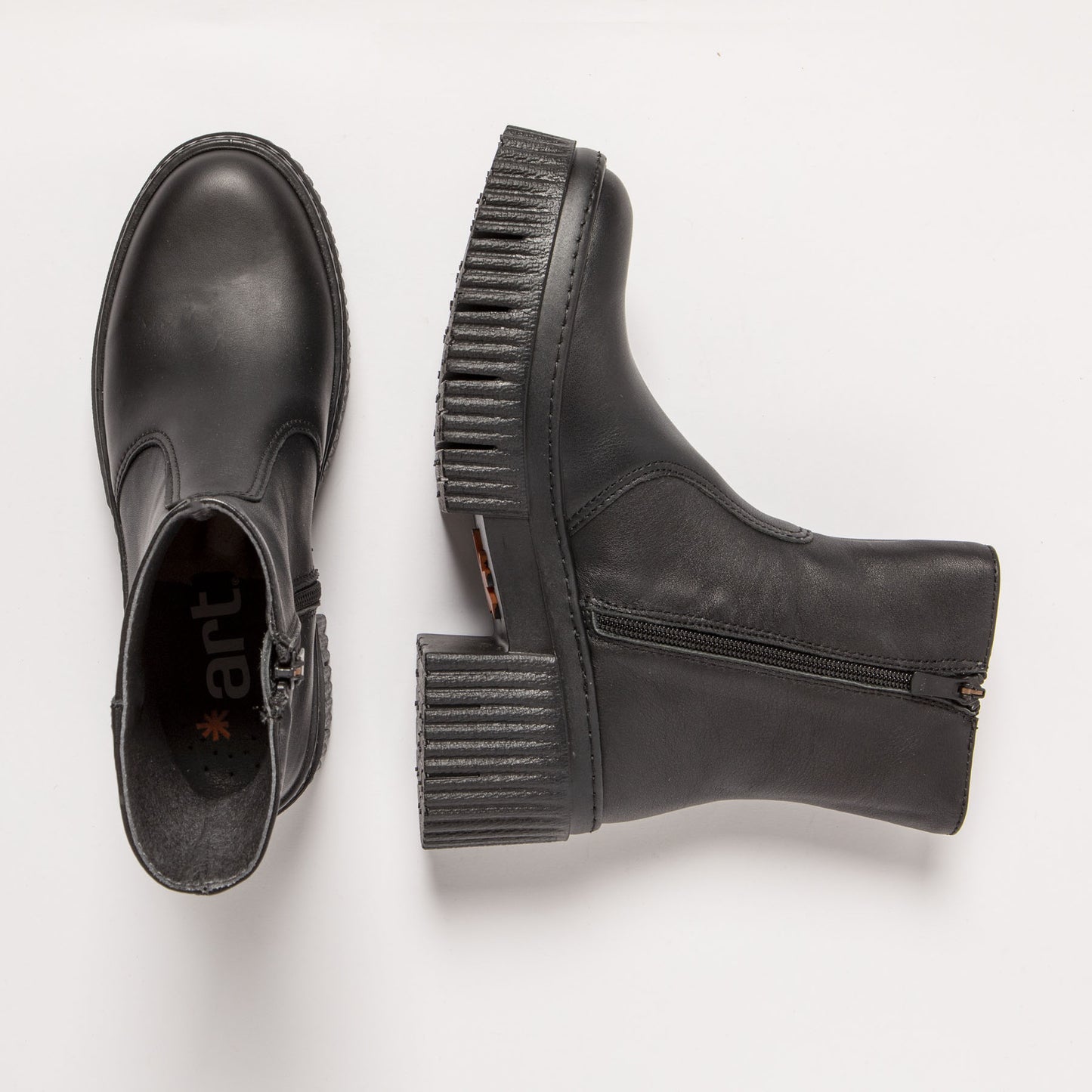 gid://shopify/Product/15785705603404_7