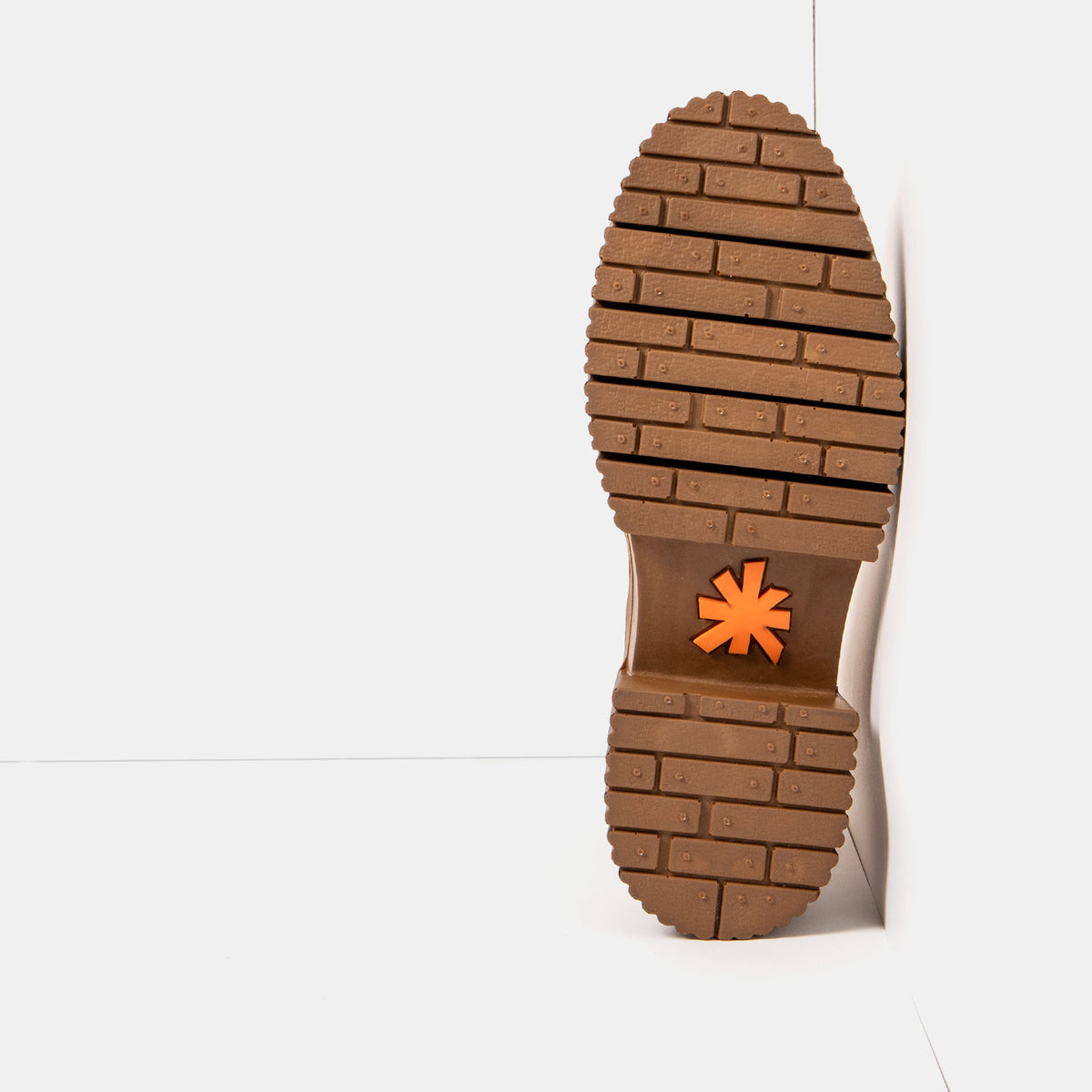 gid://shopify/Product/16172361187660_3