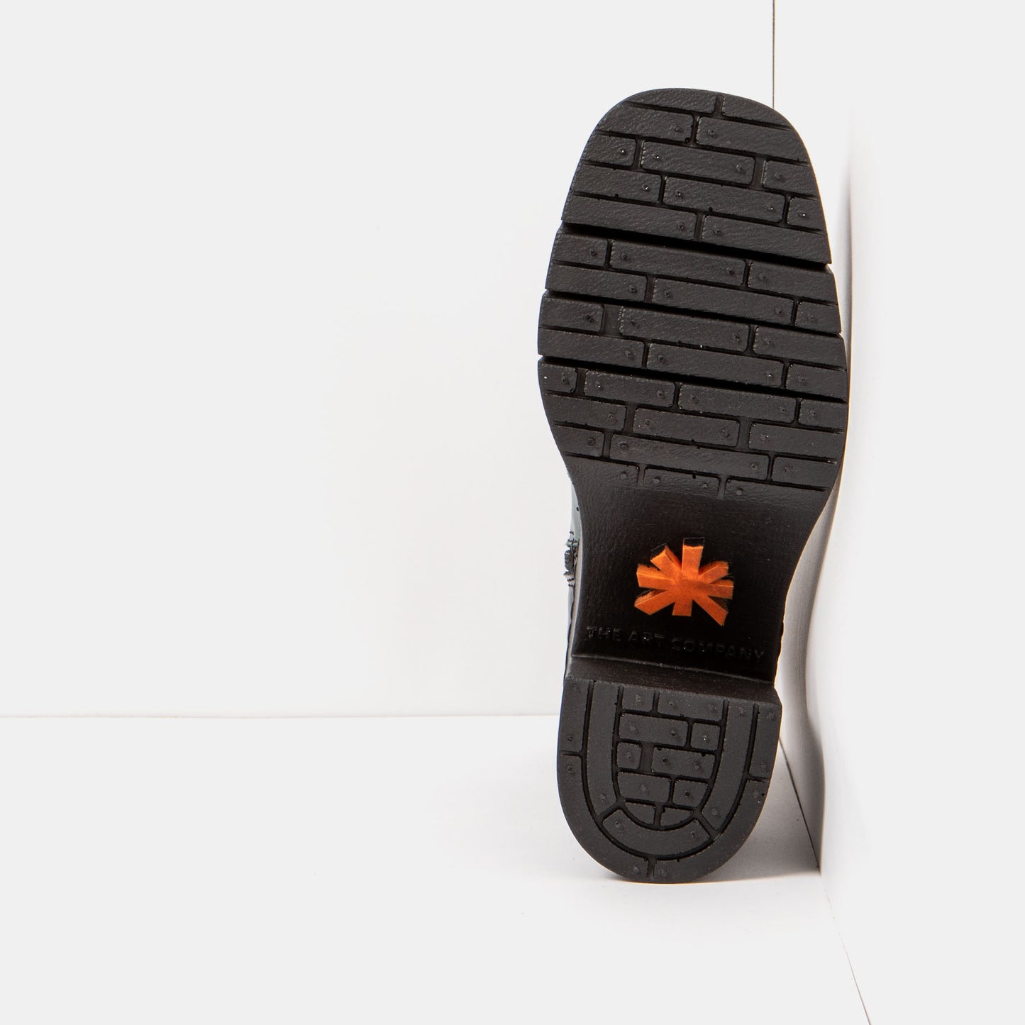 gid://shopify/Product/15694359888204_3