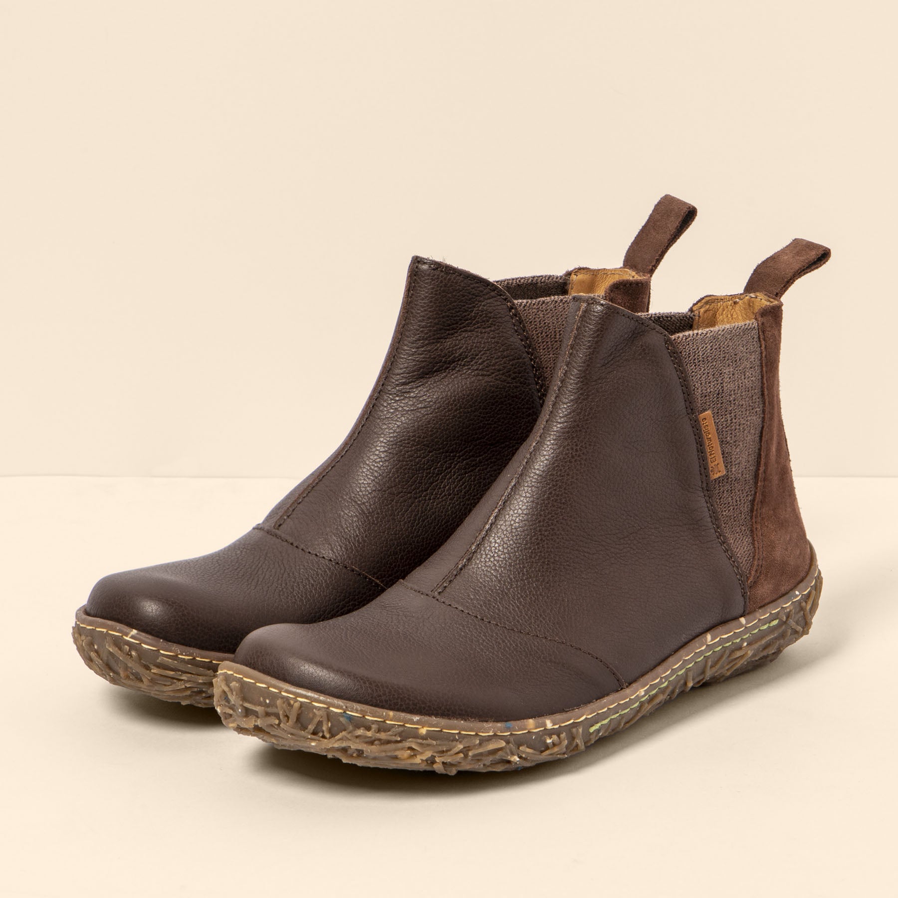 gid://shopify/Product/15700262715724_5