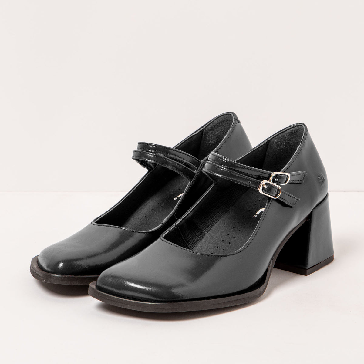 gid://shopify/Product/15694154924364_5