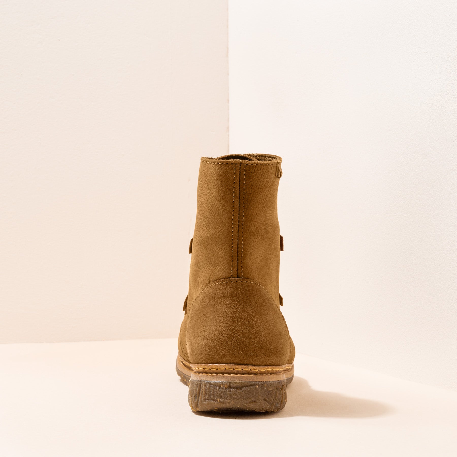 gid://shopify/Product/15699997163852_9