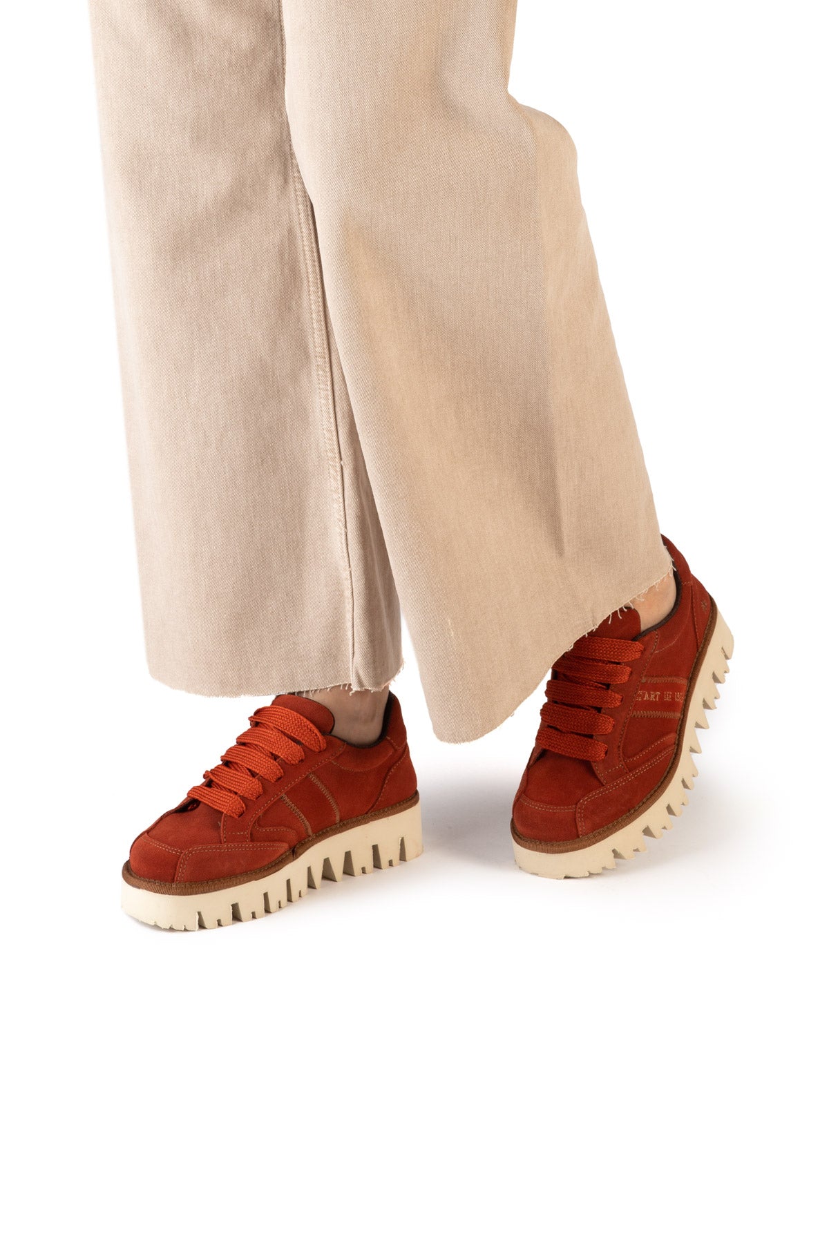 gid://shopify/Product/16171532910924_6