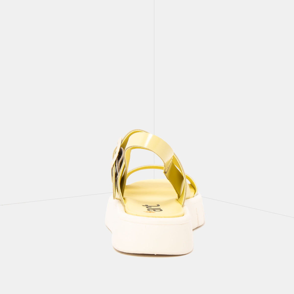 gid://shopify/Product/16172972900684_5
