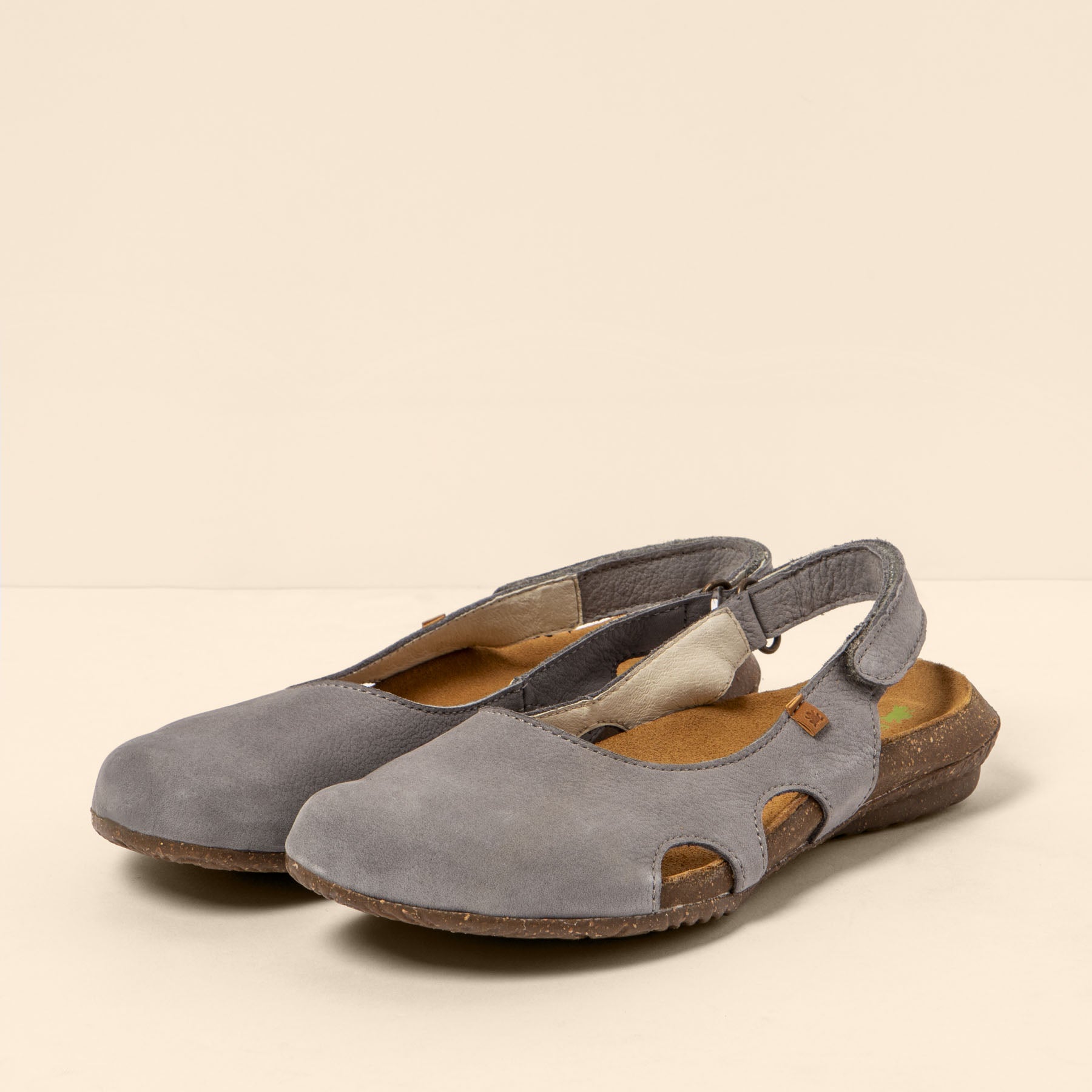 gid://shopify/Product/15700691845452_2