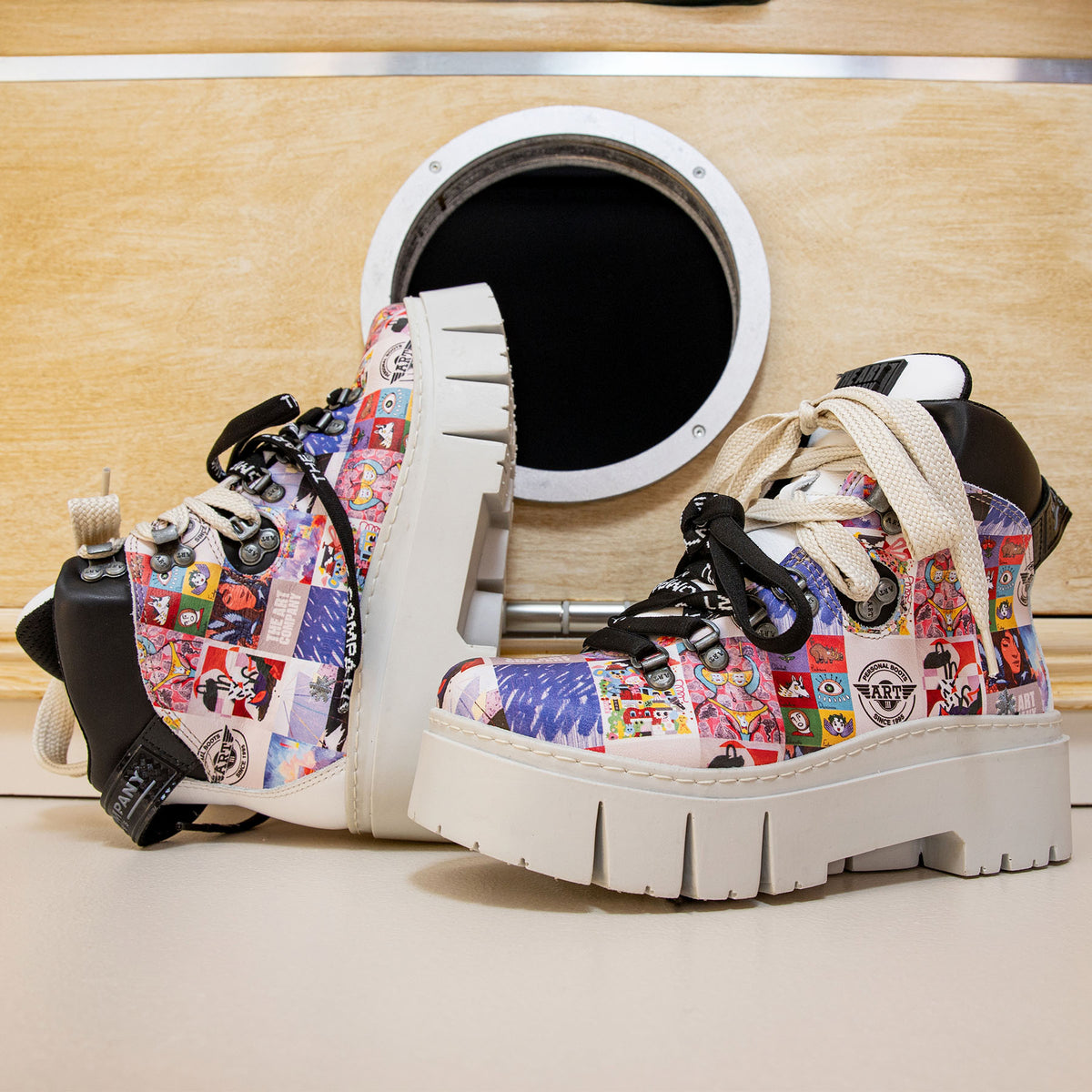 gid://shopify/Product/16172612649292_7