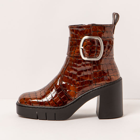 gid://shopify/Product/15694370636108_1