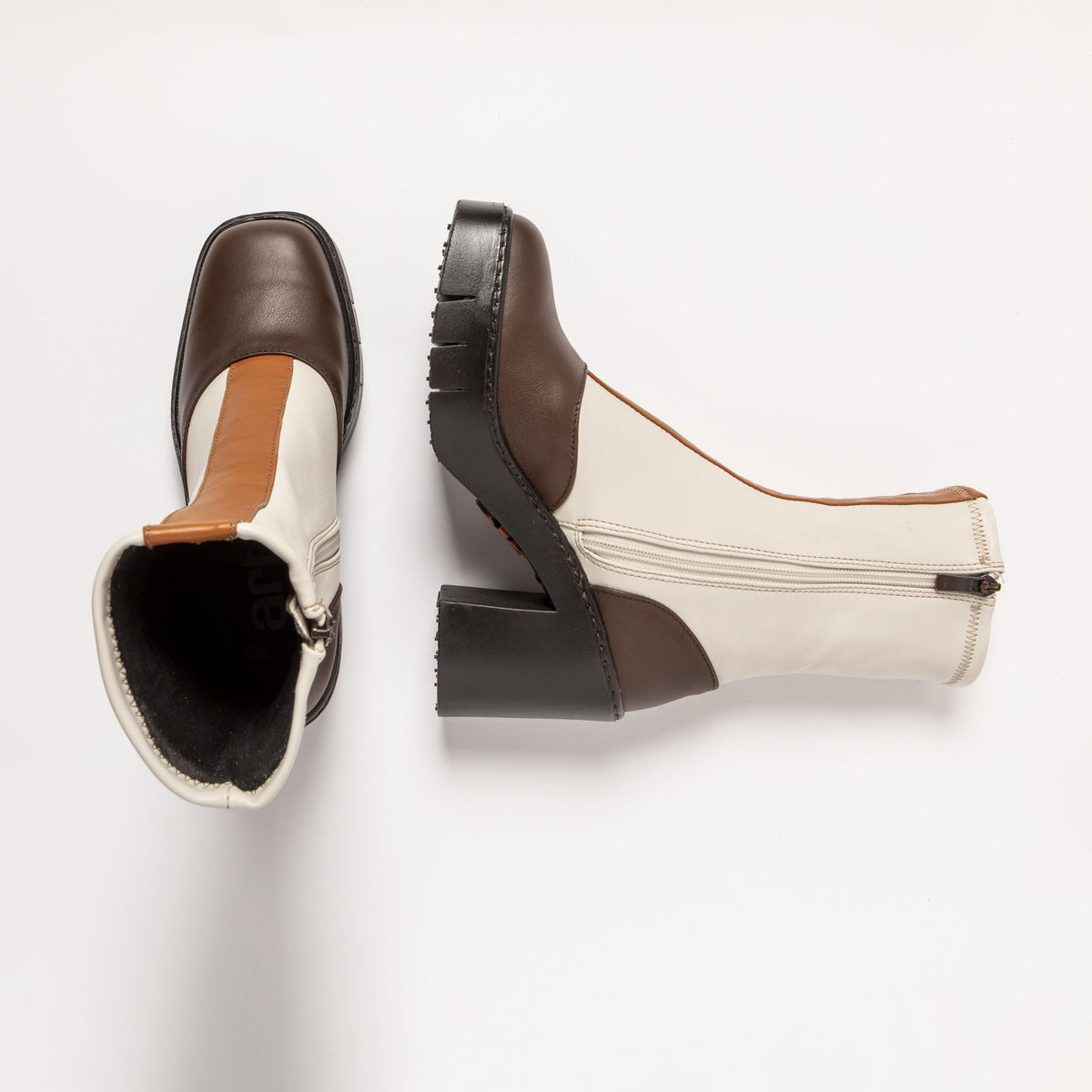 gid://shopify/Product/16171779129676_7