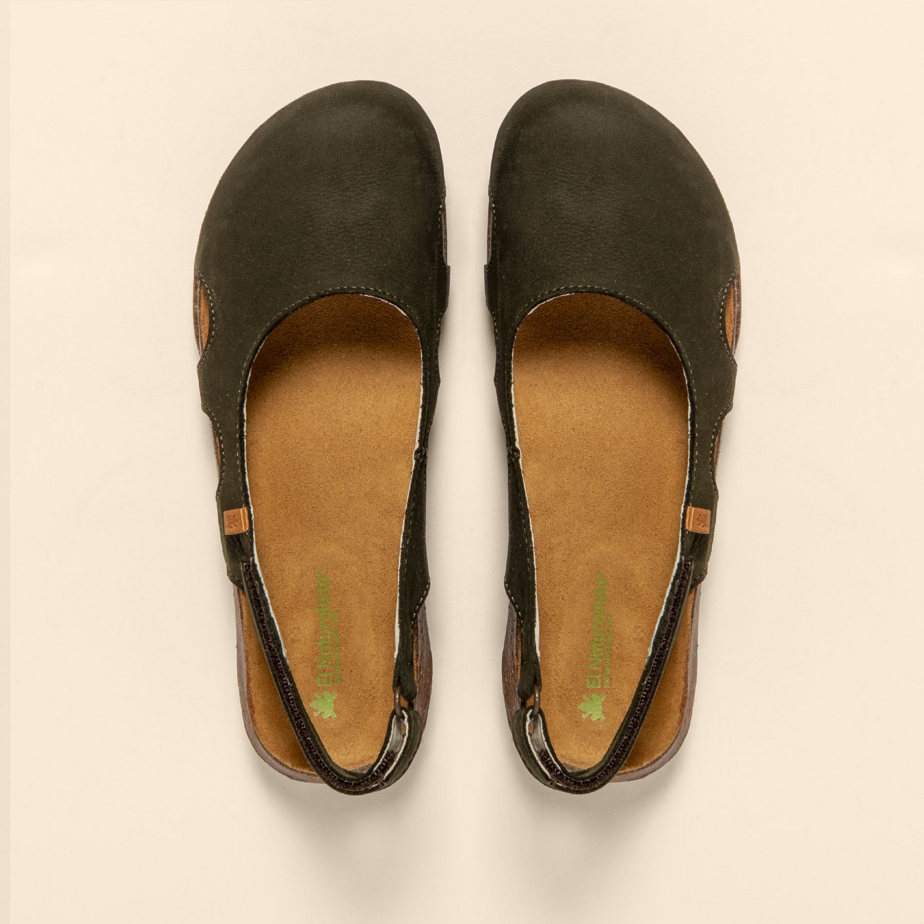 gid://shopify/Product/15700690239820_4